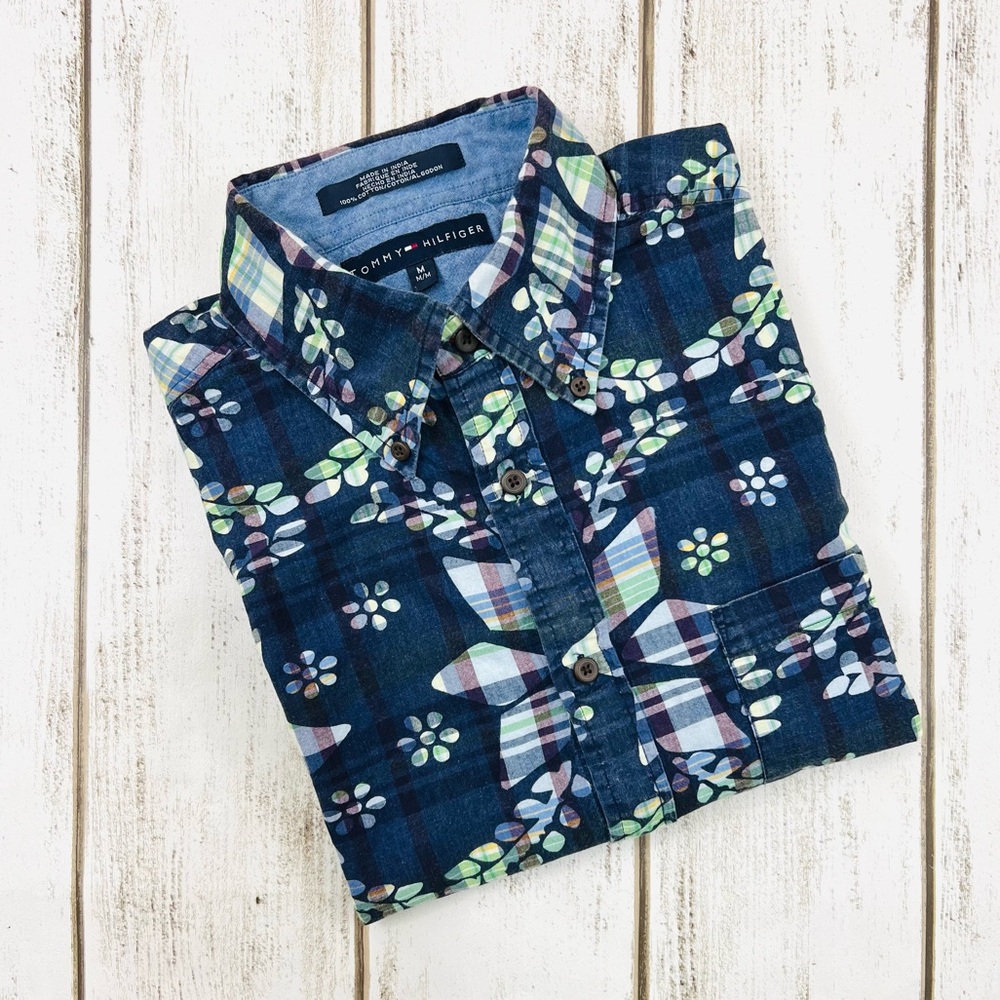 Tommy Hilfiger Men’s Cotton Short Sleeve Plaid Floral Shirt